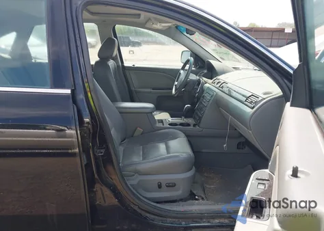 2007 Mercury Montego Premier z USA, uszkodzony, nr VIN 1MEHM42167G603264